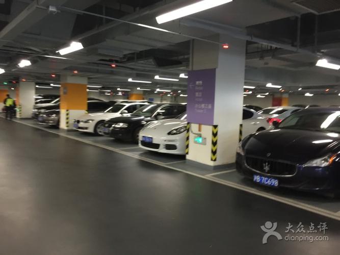 上海嘉里中心停车场怎么样？嘉里中心停车场收费