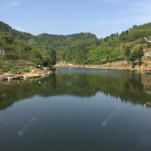 宜昌钓鱼带小孩玩的地方?宜昌收费钓鱼地方-图3 宜昌钓鱼带小孩玩的地方?宜昌收费钓鱼地方-图3