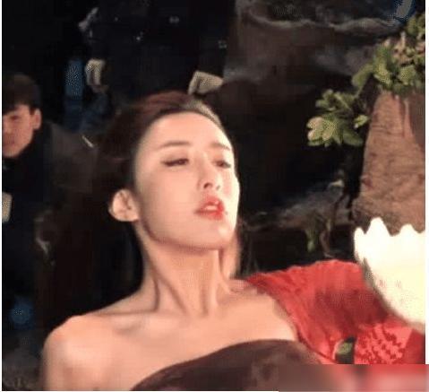 明星拍戏的时候会假戏真做吗?北京自我形象设计单次收费-图3 明星拍戏的时候会假戏真做吗?北京自我形象设计单次收费-图3