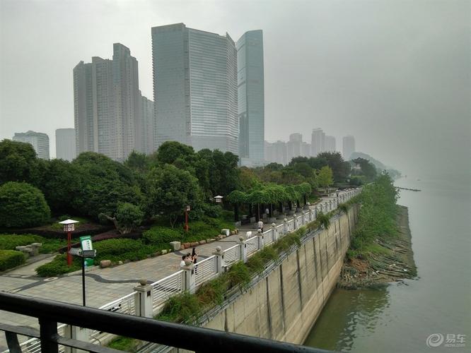 湘江风光带可以停车吗?湘江风光带停车场 收费-图2 湘江风光带可以停车吗?湘江风光带停车场 收费-图2
