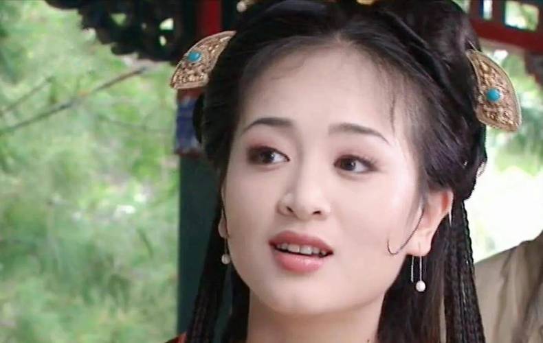 田曦薇上错花轿嫁对郎叫什么名字?柳州小姐服务 收费-图2 田曦薇上错花轿嫁对郎叫什么名字?柳州小姐服务 收费-图2