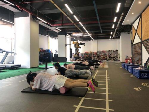 在合肥请个健身私教怎么收费的?合肥汽车俱乐部收费吗-图2 在合肥请个健身私教怎么收费的?合肥汽车俱乐部收费吗-图2