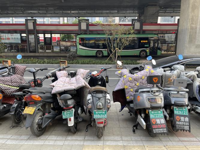 成都领地环金中心绿牌车停车收费标准?成都电瓶车临时停车收费稚-图2 成都领地环金中心绿牌车停车收费标准?成都电瓶车临时停车收费稚-图2