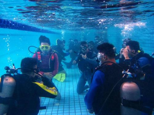 潜水员戴夫养殖场怎么开?潜水员行业收费标准-图3 潜水员戴夫养殖场怎么开?潜水员行业收费标准-图3
