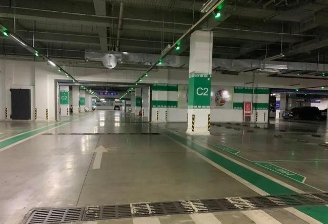 呼和浩特市东站p1停车场社会车辆可以停吗?呼和浩特市停车场收费标准-图2 呼和浩特市东站p1停车场社会车辆可以停吗?呼和浩特市停车场收费标准-图2