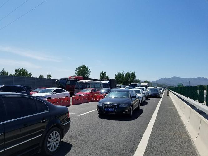 北京八月份适合游山玩水的地方?山东景山收费站-图3 北京八月份适合游山玩水的地方?山东景山收费站-图3