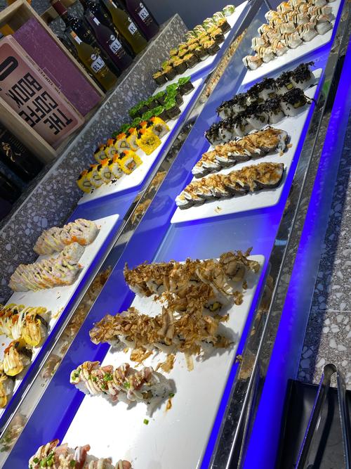 生日半价饭店有哪些？成都银鲨海鲜自助小孩收不收费