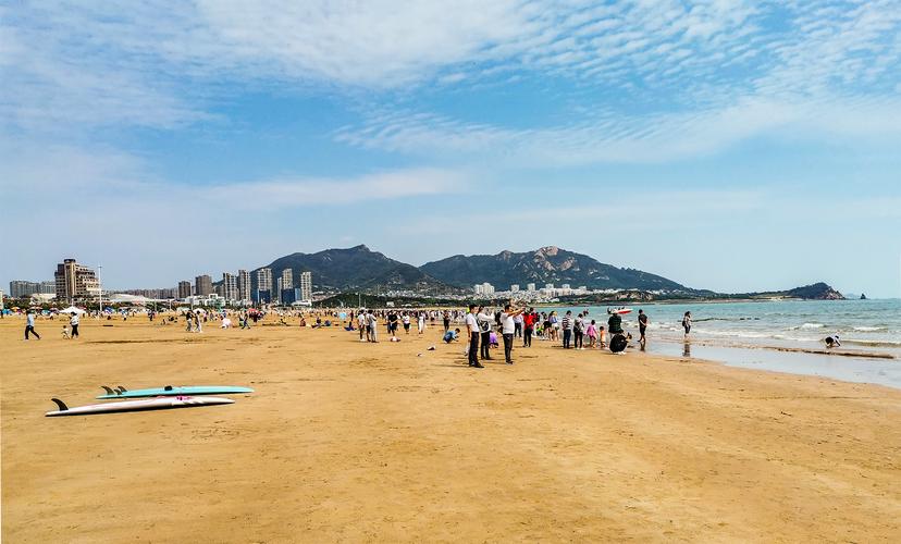 青岛住离沙滩近的地方?石老人海滩收费-图2 青岛住离沙滩近的地方?石老人海滩收费-图2