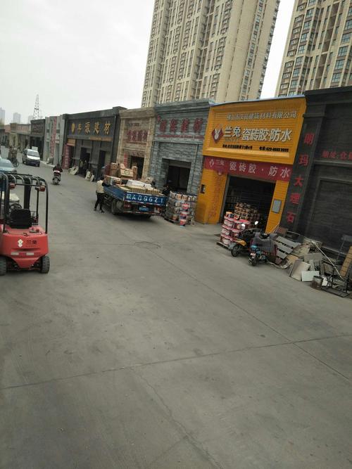 北三环大明宫建材市场收停车费不?西安大明宫停车收费吗-图2 北三环大明宫建材市场收停车费不?西安大明宫停车收费吗-图2