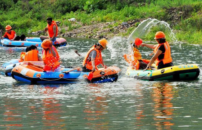 广西海边小众旅游景点?隆安县绿水江漂流收费-图3 广西海边小众旅游景点?隆安县绿水江漂流收费-图3