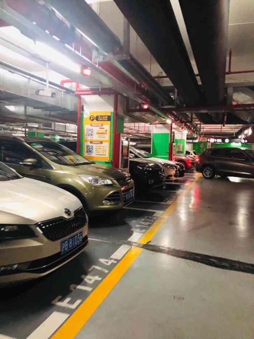 七宝有什么商场？七宝汇宝停车场收费
