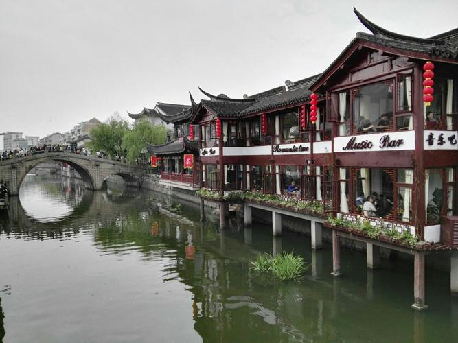 七宝老街能开车进去吗?七宝老街1号停车场收费-图2 七宝老街能开车进去吗?七宝老街1号停车场收费-图2