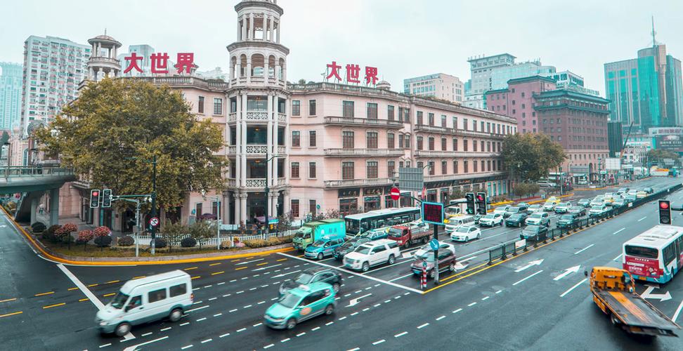 大世界路口还可以掉头吗？上海大世界停车收费