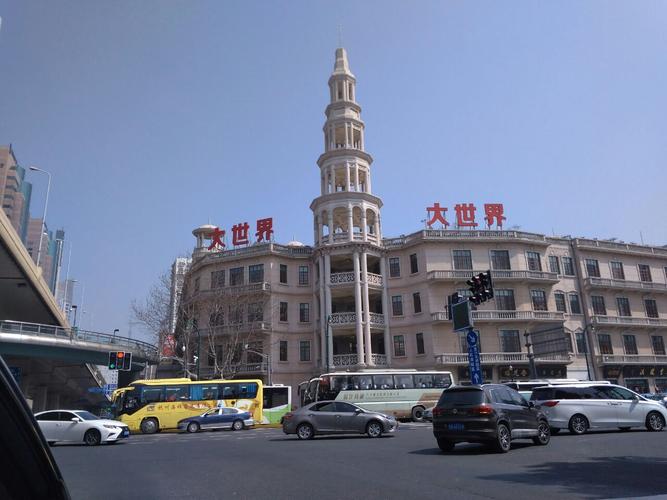 大世界路口还可以掉头吗?上海大世界停车收费-图3 大世界路口还可以掉头吗?上海大世界停车收费-图3