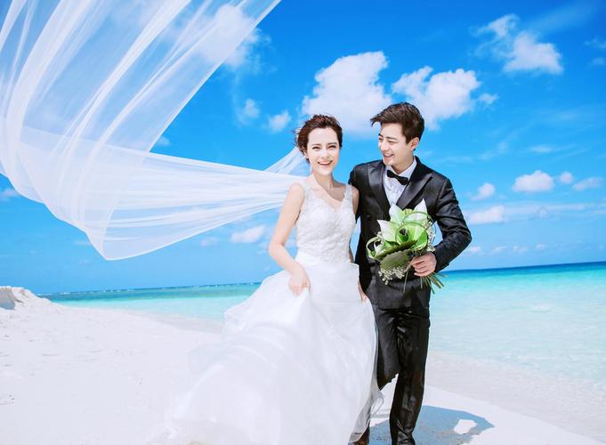 网上拍婚纱照一价全包是真的吗?婚纱照收费方式-图3 网上拍婚纱照一价全包是真的吗?婚纱照收费方式-图3