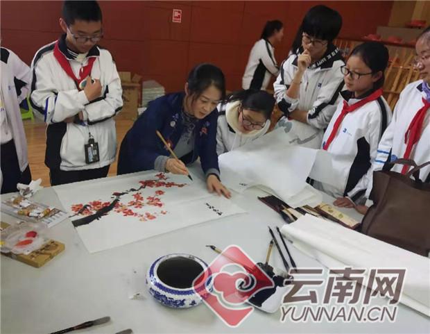 昆山开发区晨曦中学哪个班级好?扬州晨曦书画收费-图3 昆山开发区晨曦中学哪个班级好?扬州晨曦书画收费-图3