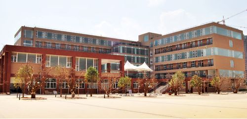 昆工附中高中部怎么样?昆明艺术学院附属学校收费-图1 昆工附中高中部怎么样?昆明艺术学院附属学校收费-图1