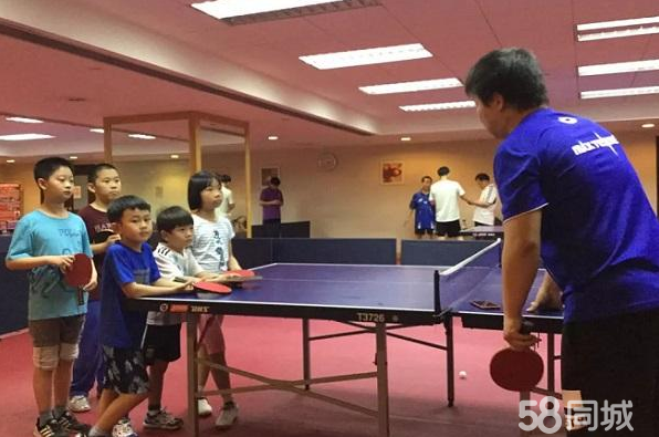 广州哪里学乒乓球比较好啊？广州乒乓球教练收费