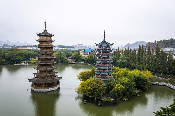 桂林的著名景点有哪些?桂林那些景点是收费的-图2 桂林的著名景点有哪些?桂林那些景点是收费的-图2