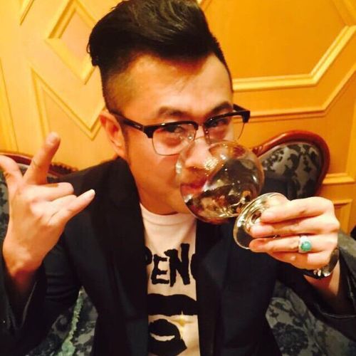 他叫啥?顽皮哥个人资料?酒店哥哥收费-图3 他叫啥?顽皮哥个人资料?酒店哥哥收费-图3