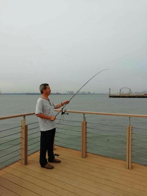 武汉南湖钓鱼有什么规定?一方天鹅湖钓鱼收费吗-图2 武汉南湖钓鱼有什么规定?一方天鹅湖钓鱼收费吗-图2