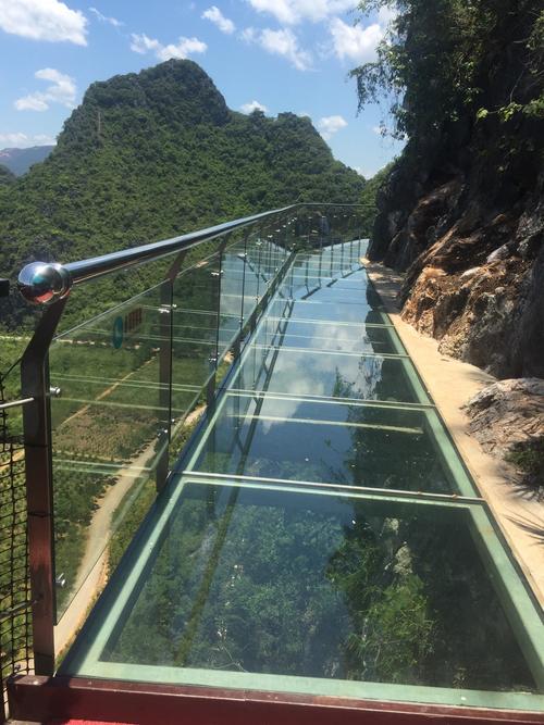柳坝风景区有哪些？柳江玻璃栈道收费