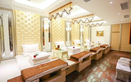 长武白金汉宫正规吗?西安皇家贵足项目收费-图1 长武白金汉宫正规吗?西安皇家贵足项目收费-图1