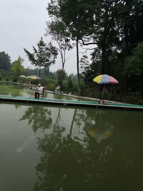 成都哪里的农家乐最出名？自贡南湖网球场收费
