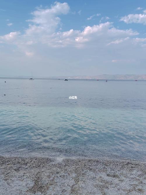 抚仙湖8月旅游推荐？澄江明星鱼洞怎样收费