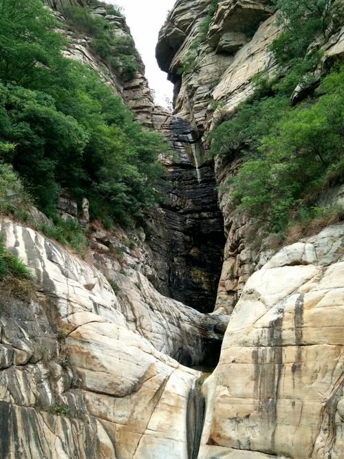 登封还有什么好玩的了吗?自由免费的,不要钱。要爬山,或者公园什么都行?登封八龙潭收费吗-图2 登封还有什么好玩的了吗?自由免费的,不要钱。要爬山,或者公园什么都行?登封八龙潭收费吗-图2