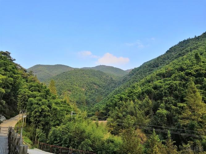 南京到莫干山自驾游攻略?南京市青石街停车收费-图3 南京到莫干山自驾游攻略?南京市青石街停车收费-图3