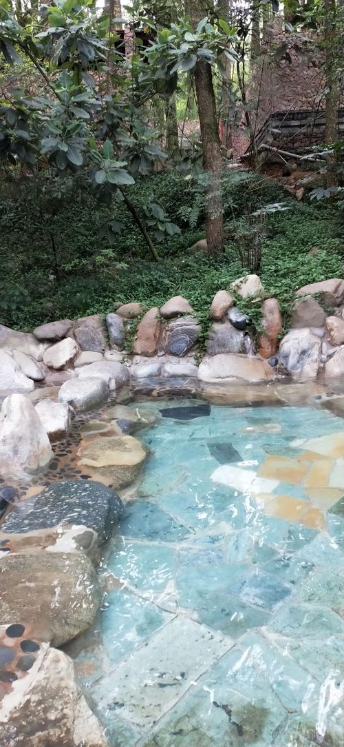 安宁泡温泉性价比最好的是哪家?昆明安宁泡温泉收费-图2 安宁泡温泉性价比最好的是哪家?昆明安宁泡温泉收费-图2