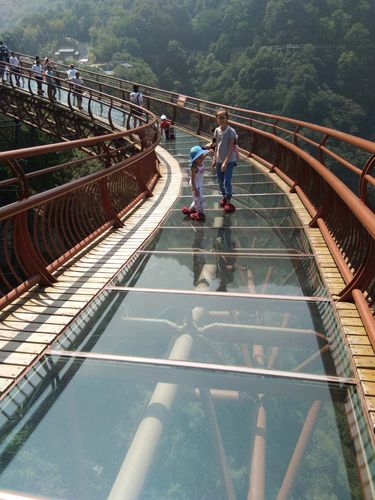 2021年旅游日免费景点?少华山玻璃栈道收费-图2 2021年旅游日免费景点?少华山玻璃栈道收费-图2