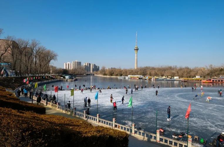 北京西站附近不需要预约的景点?玉渊潭滑冰收费-图2 北京西站附近不需要预约的景点?玉渊潭滑冰收费-图2