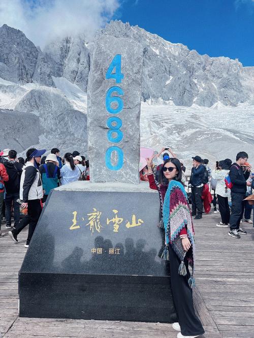 玉龙雪山进山票要不要提前买？路过玉龙雪山要收费吗