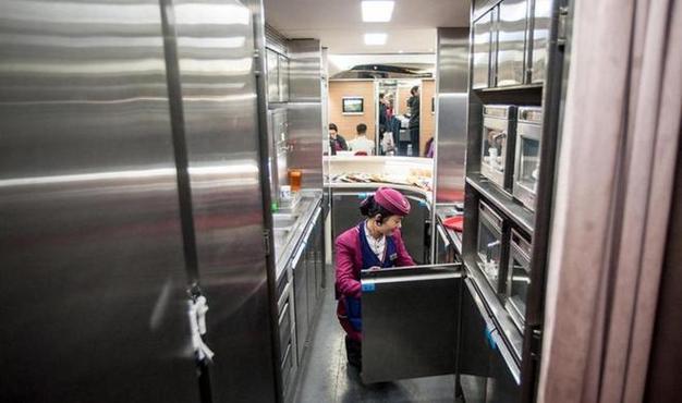 火车几点还有餐食?火车餐厅收费-图3 火车几点还有餐食?火车餐厅收费-图3