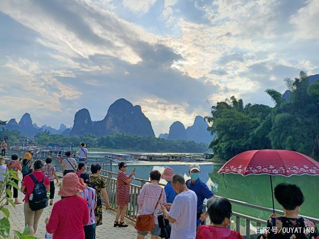 20元取景地?给游客合照收费-图3 20元取景地?给游客合照收费-图3
