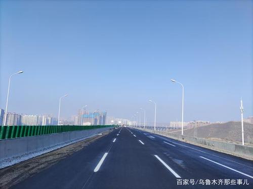 自驾车乌鲁木齐到伊犁再到库车经库尔勒回到乌鲁木齐多少公里?从乌鲁木齐到金沙滩旅游风景区有几个收费站-图3 自驾车乌鲁木齐到伊犁再到库车经库尔勒回到乌鲁木齐多少公里?从乌鲁木齐到金沙滩旅游风景区有几个收费站-图3