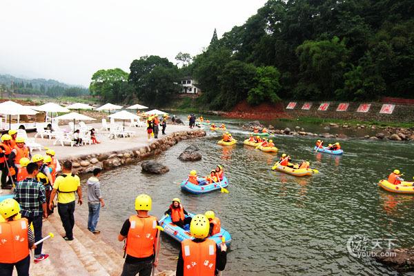 眉山周边漂流哪里好玩？烟霞湖烧烤收费