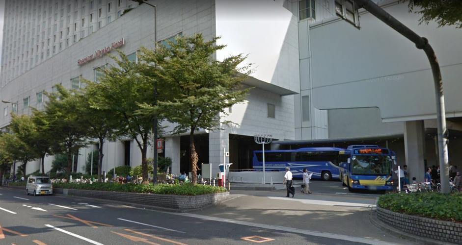 大阪日航酒店请问去酒店的大巴在机场哪里乘坐？大阪出租车怎么收费