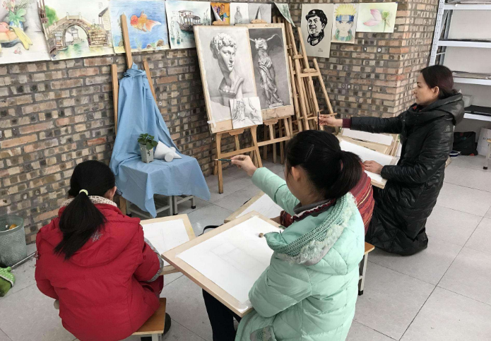 潍州湖小学怎么样?绿洲画室收费-图1 潍州湖小学怎么样?绿洲画室收费-图1
