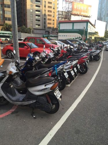 台湾话里面“机车”是什么意思?台湾停车收费-图2 台湾话里面“机车”是什么意思?台湾停车收费-图2