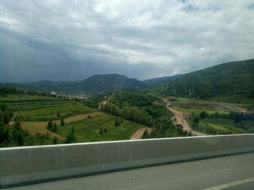 西安到六盘山自驾游的最佳路线？灵武收费站撤销-图2