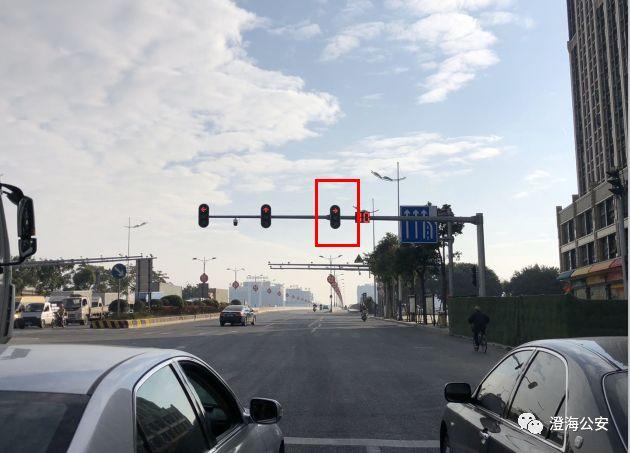 右拐弯受红灯限制吗?慈航广场停车收费标准-图1 右拐弯受红灯限制吗?慈航广场停车收费标准-图1