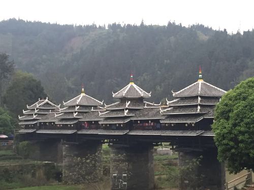 三江县的风雨桥有多少座?程阳风雨桥军人收费吗-图3 三江县的风雨桥有多少座?程阳风雨桥军人收费吗-图3