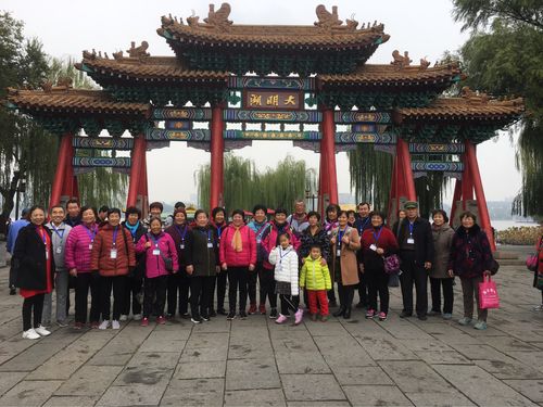 去大明湖玩把车停哪最合适?大明湖不收费的门-图3 去大明湖玩把车停哪最合适?大明湖不收费的门-图3