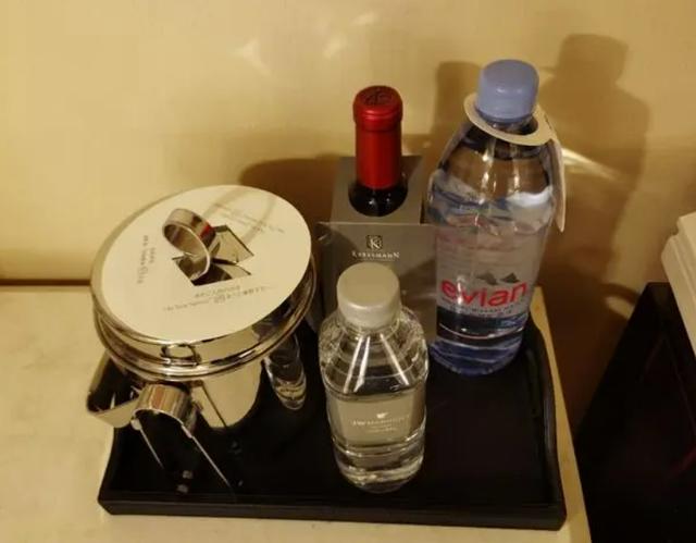酒店里什么是免费的?宾馆矿泉水收费说明-图3 酒店里什么是免费的?宾馆矿泉水收费说明-图3