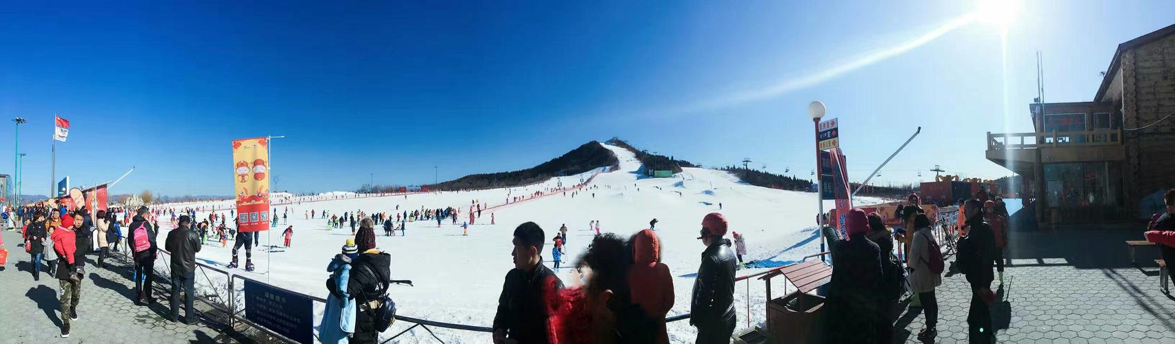 北京最高山峰排名？房山滑雪场超时收费