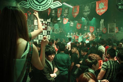在上海一般夜店小费是多少钱起步?上海酒吧小姐收费标准-图3 在上海一般夜店小费是多少钱起步?上海酒吧小姐收费标准-图3