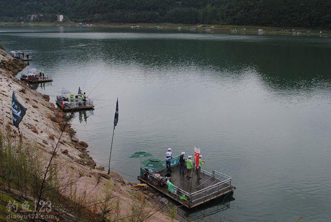 升钟湖钓鱼最佳地方？升钟水库有没有不收费的野钓场